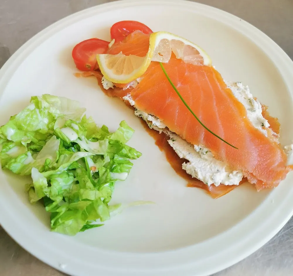 Feuilleté de Saumon Sauce Tartare